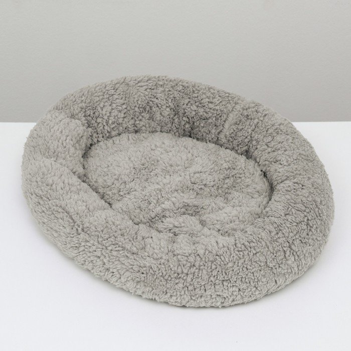 Лежанка для щенков и котят  Лежанка для щенков и котят "Уют", мягкий мех, 38 х 32 х 11 см, серая