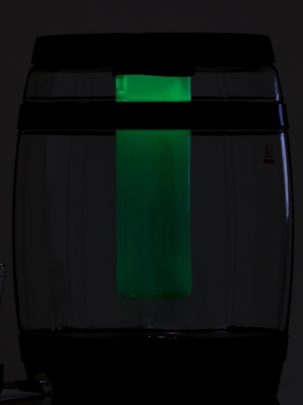 Пивной бочонок «Банный», 3 л, ёмкость для льда, подсветка, пластик, чёрный Пивной бочонок «Банный», 3 л, ёмкость для льда, подсветка, пластик, чёрный