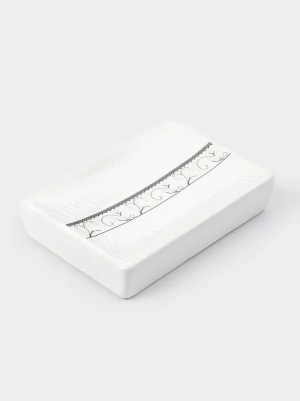 Набор аксессуаров для ванной комнаты &laquo;Завитки&raquo;, 4 предмета, мыльница, дозатор для мыла, 2 стакана, белый