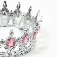 Корона для торта ( Серебро с розовыми камнями) Корона для торта ( Серебро с розовыми камнями)