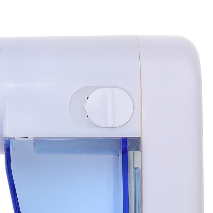 Машинка для удаления катышков Luazon LUK-01, 2хAA (не в комплекте), голубая Машинка для удаления катышков Luazon LUK-01, 2хAA (не в комплекте), голубая