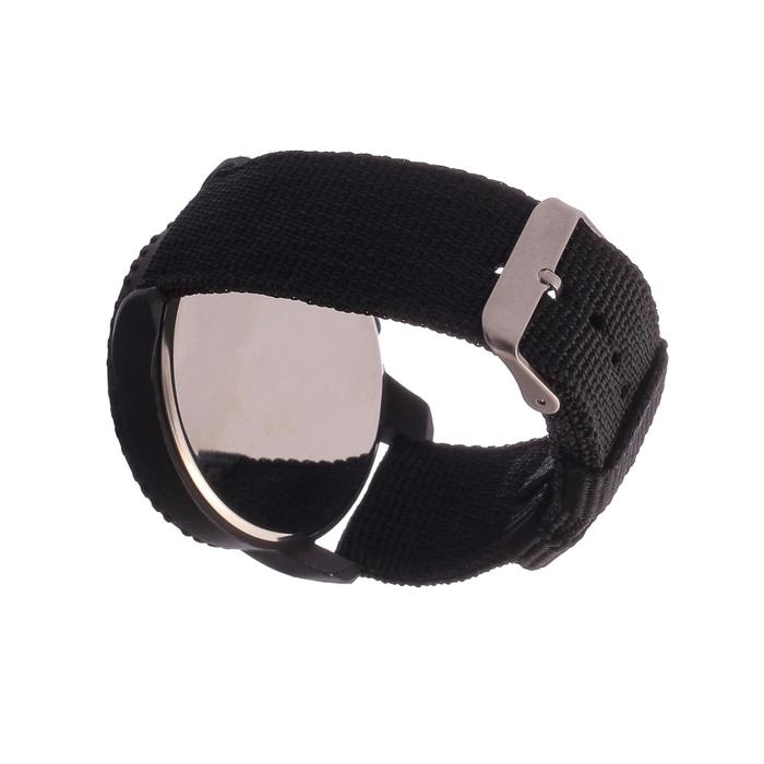 Часы мужские наручные кварцевые Часы мужские наручные кварцевые "Солдат", d-4.5 см, ремешок l-22 мм, черные