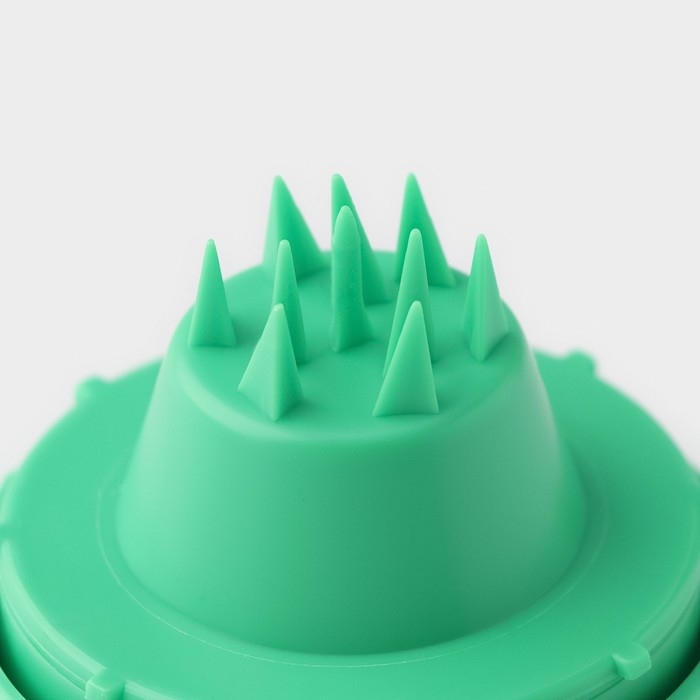 Овощерезка соломкой Доляна, 7×7×13 см, цвет МИКС Овощерезка соломкой Доляна, 7×7×13 см, цвет МИКС