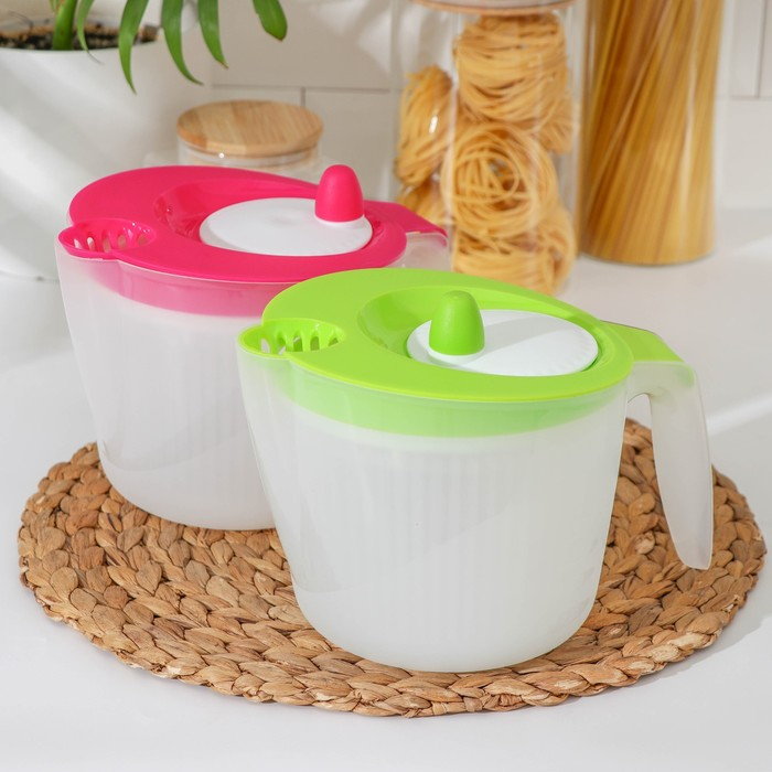 Сушилка для зелени с мерным кувшином, 1950 мл, 23×17×15 см, цвет МИКС Сушилка для зелени с мерным кувшином, 1950 мл, 23×17×15 см, цвет МИКС