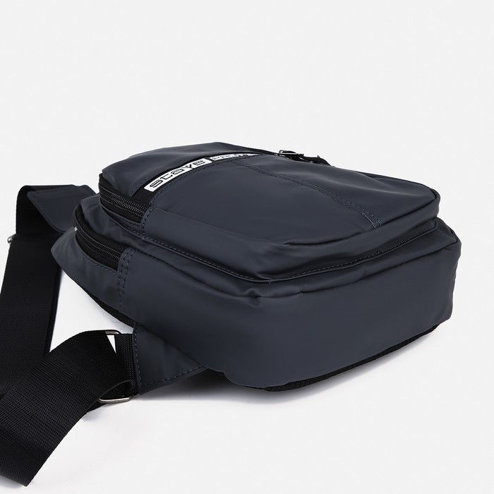 Сумка-слинг мужская из текстиля, отверстие для наушников, цвет серый Сумка-слинг мужская из текстиля, отверстие для наушников, цвет серый