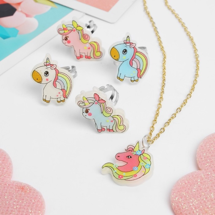 Набор детский «Выбражулька» 5 предметов: кулон, 4 кольца, единорожки, форма МИКС, цветной Набор детский «Выбражулька» 5 предметов: кулон, 4 кольца, единорожки, форма МИКС, цветной