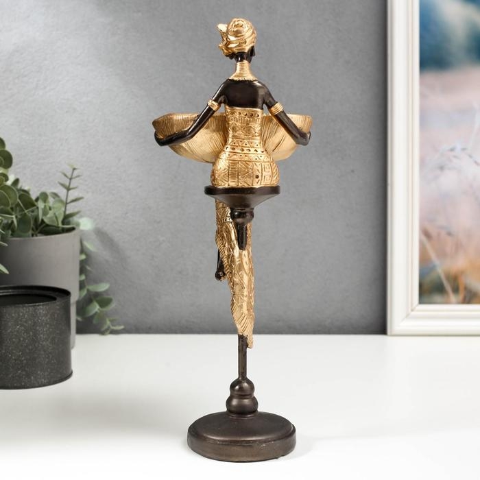 Сувенир полистоун подставка  Сувенир полистоун подставка "Африканка с блюдом, в золотом наряде" 31,5х10,5х12,5 см