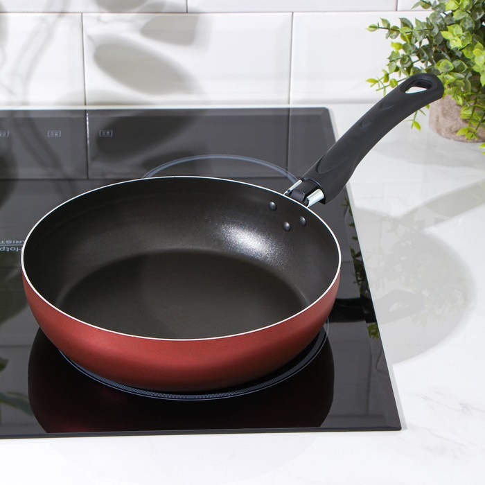 Сковорода Доляна Promo, d=24 см, пластиковая ручка, антипригарное покрытие, цвет бордовый Сковорода Доляна Promo, d=24 см, пластиковая ручка, антипригарное покрытие, цвет бордовый