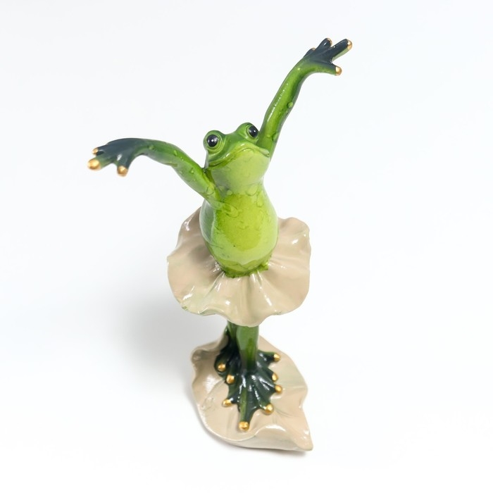 Сувенир полистоун лак  Сувенир полистоун лак "Лягуха балерина - полёт" 17х7х10 см