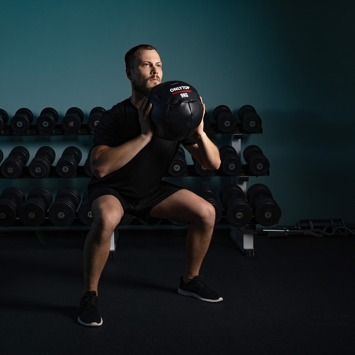 Медицинбол ONLYTOP, 9 кг, d=29 см Медицинбол ONLYTOP, 9 кг, d=29 см