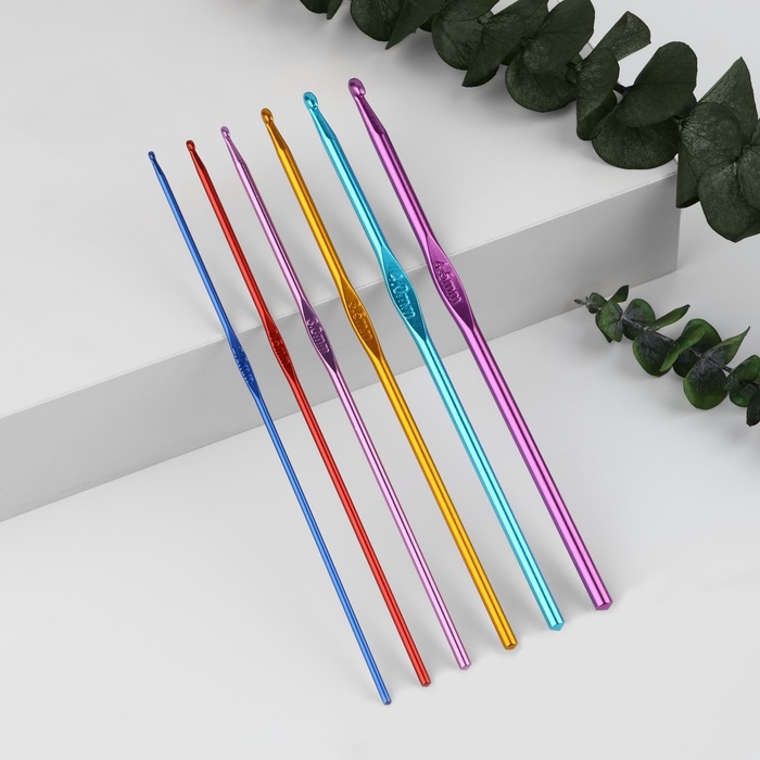 Набор крючков для вязания, d = 2-4,5 мм, 14,5 см, 6 шт, цвет разноцветный Набор крючков для вязания, d = 2-4,5 мм, 14,5 см, 6 шт, цвет разноцветный