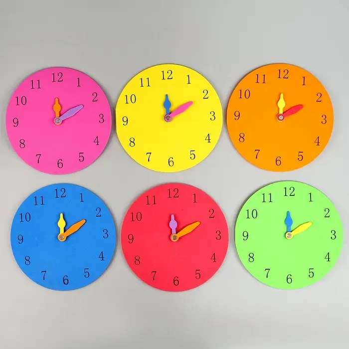 Набор фигурок из EVA &laquo;Часы&raquo;, МИКС