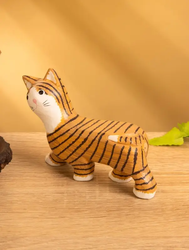 Сувенир «Полосатая кошка», 11×3×9 см, дерево, МИКС