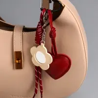 Брелок на карабине кожзам, текстиль "Сердце с цветком" бордо, с узлом, с зеркалом 26х7х2 Брелок на карабине кожзам, текстиль "Сердце с цветком" бордо, с узлом, с зеркалом 26х7х2