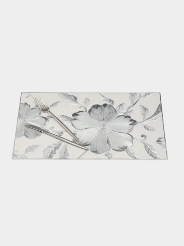 Набор салфеток для стола Доляна &laquo;Цветы&raquo;, 44.5&times;30 см, 4 шт., ПВХ, серебристый