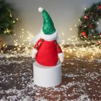 Игрушка мягкая &laquo;Дед Мороз в сияющем костюме с длинными ножками&raquo; 42&times;19 см, красно-зелёный