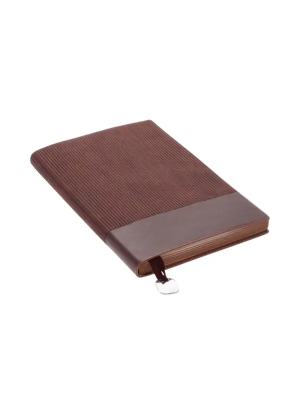 Ежедневник недатированный формат А5, 80л, линия, с ручкой, подар коробка, Коричневый