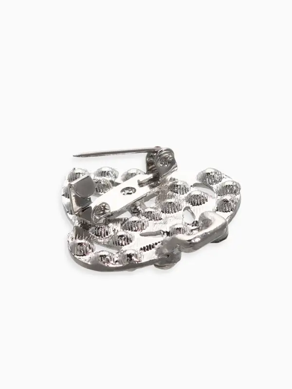 Зажим для кардигана Зажим для кардигана "Ажур", шип, цвет белый в серебре