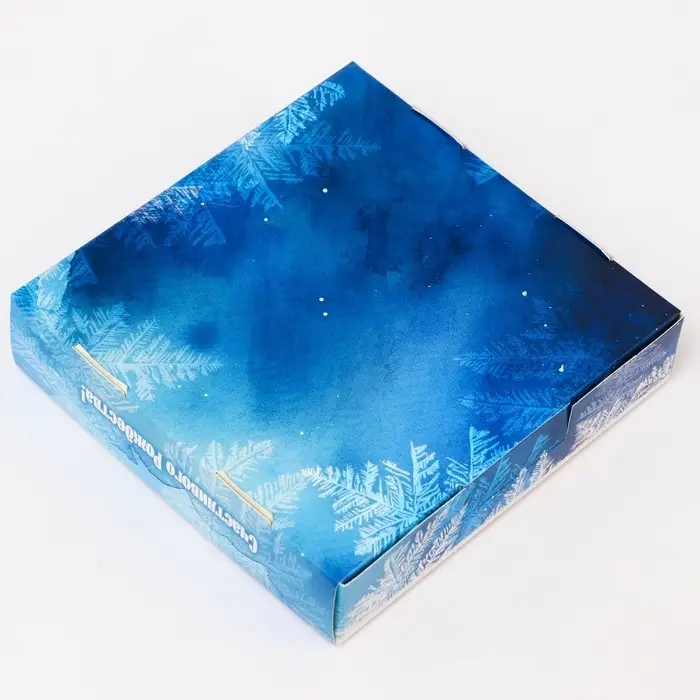 Подарочная коробка сборная с окном «Зимушка», 13×13×3 см Подарочная коробка сборная с окном «Зимушка», 13×13×3 см