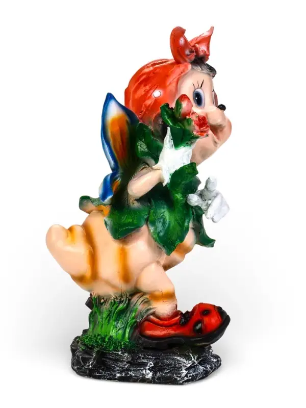 Садовая фигура из полистоуна &laquo;Пчёлка в платке&raquo;, 25&times;26&times;50 см