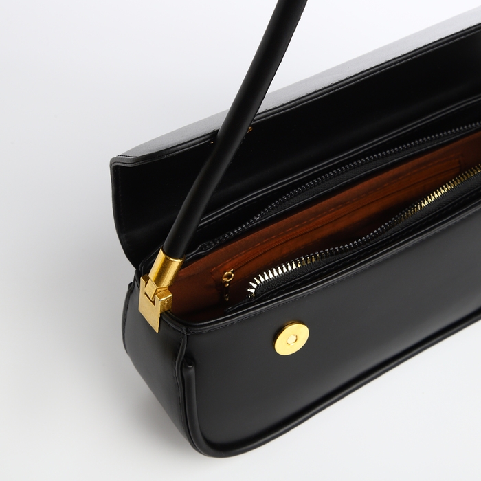 Сумка женская, багет, на магните, цвет чёрный Сумка женская, багет, на магните, цвет чёрный