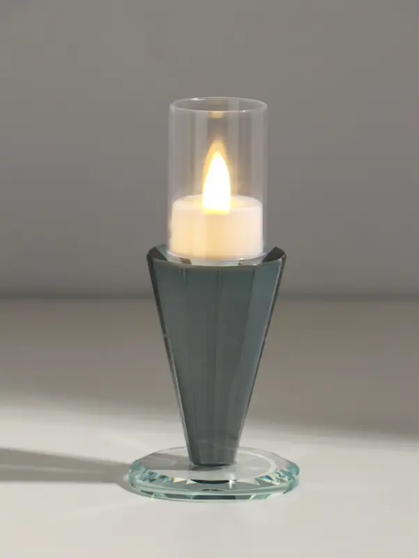 Подсвечник стекло на 1 свечу "Пирамида с гранями" прозрачный d=7 см 7х7х9,5 см