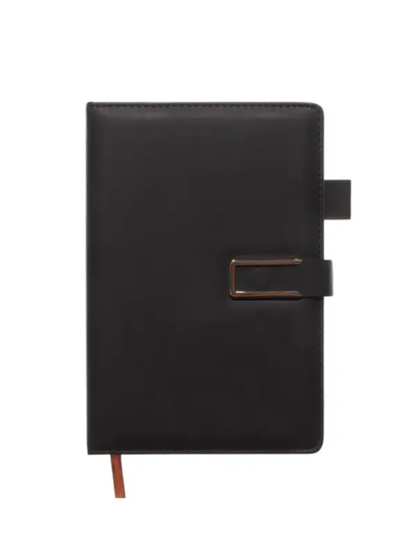 Ежедневник недатированный формат А5, с хлястиком, 144л, линия, пвх, Черный Ежедневник недатированный формат А5, с хлястиком, 144л, линия, пвх, Черный