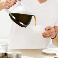 Кофеварка электрическая капельная КТ-7327 - 650 Вт - 0,75 л Кофеварка электрическая капельная КТ-7327 - 650 Вт - 0,75 л