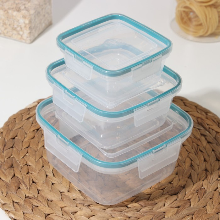 Набор контейнеров для продуктов с защёлкой, герметичная крышка, 3 шт: 400 мл, 800 мл, 1,5 л, прозрачные, крышка голубая Набор контейнеров для продуктов с защёлкой, герметичная крышка, 3 шт: 400 мл, 800 мл, 1,5 л, прозрачные, крышка голубая