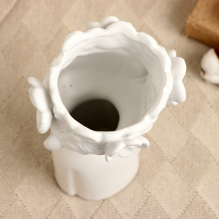 Кашпо - ваза  Кашпо - ваза "Мальчик с венком" белое, 28х12х14см