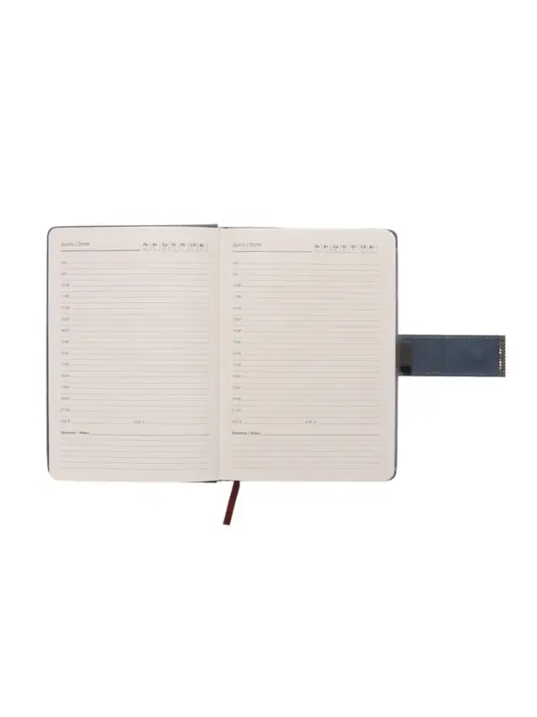 Ежедневник недатированный формат А5, с хлястиком, 112л, линия, пвх, Синий Ежедневник недатированный формат А5, с хлястиком, 112л, линия, пвх, Синий