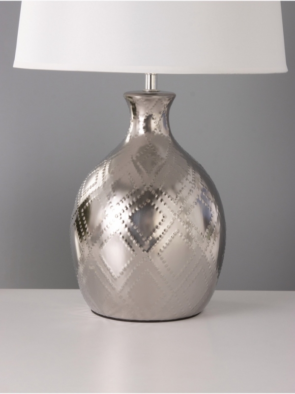 Настольная лампа Настольная лампа "Чиппер" 1х15Вт Е14 серебро 30х30х47см