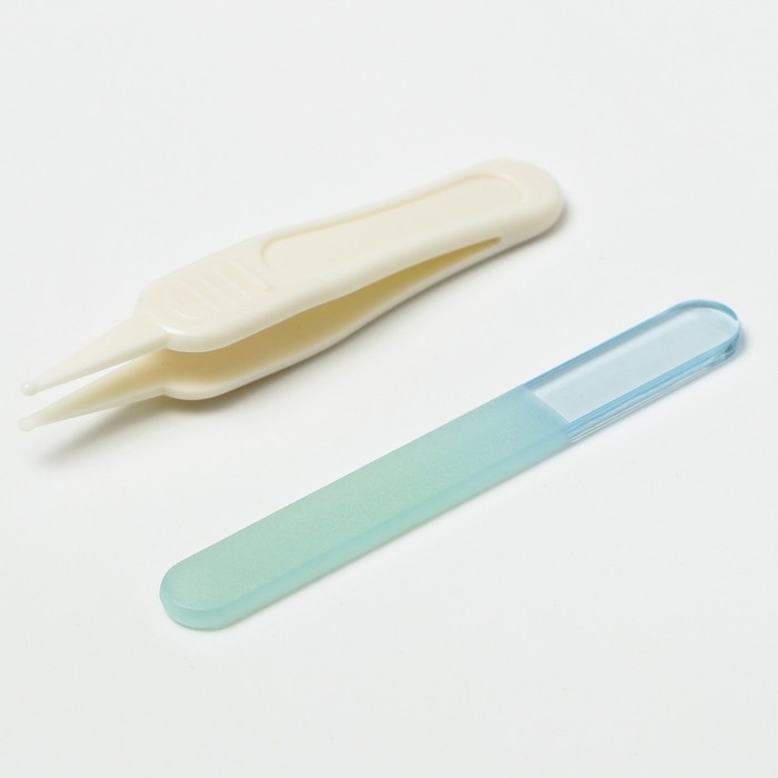 Набор маникюрный детский: ножницы, щипчики, пилочка, пинцет, цвет голубой Набор маникюрный детский: ножницы, щипчики, пилочка, пинцет, цвет голубой