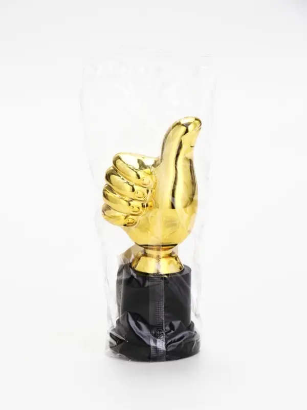 Кубок наградная фигура &laquo;Класс&raquo;, пластик, 13.5&times;5.7&times;5.1 см