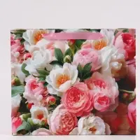 Пакет подарочный &laquo;Цветы&raquo;, 30&times;25.5&times;9 см