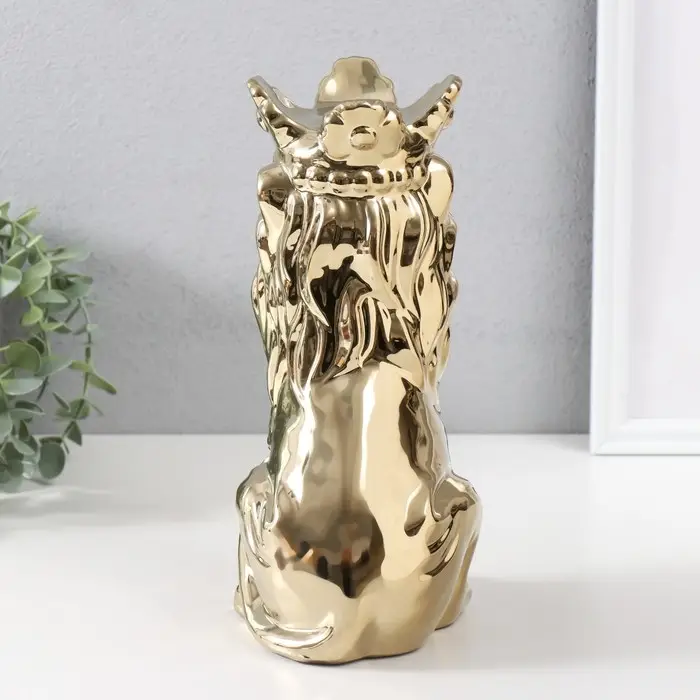 Фигурка керамика &laquo;Лев в короне&raquo;, золото, 17&times;12&times;26 см