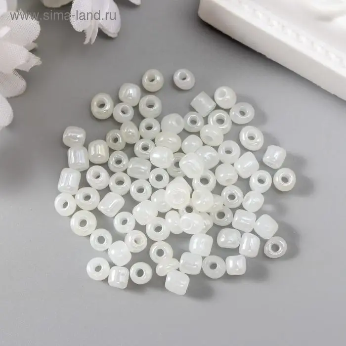 Бисер круглый 6/0  Бисер круглый 6/0 "Белый перламутр" 20 гр