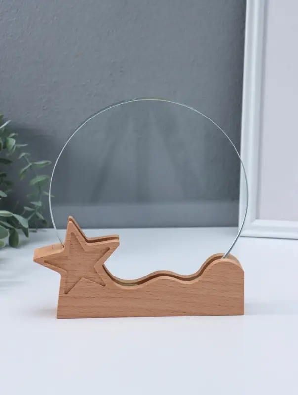 Наградная фигура стела &laquo;Звёздочка&raquo;, верх 18&times;17 см, низ 19&times;9 см, звезда 6&times;6 см, 3.5&times;19&times;20 см