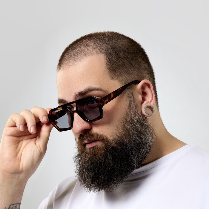 Очки солнцезащитные, UV 400, линза 4.1 х 5.2 см, ширина 14.4 см, дужка 13.8 см Очки солнцезащитные, UV 400, линза 4.1 х 5.2 см, ширина 14.4 см, дужка 13.8 см