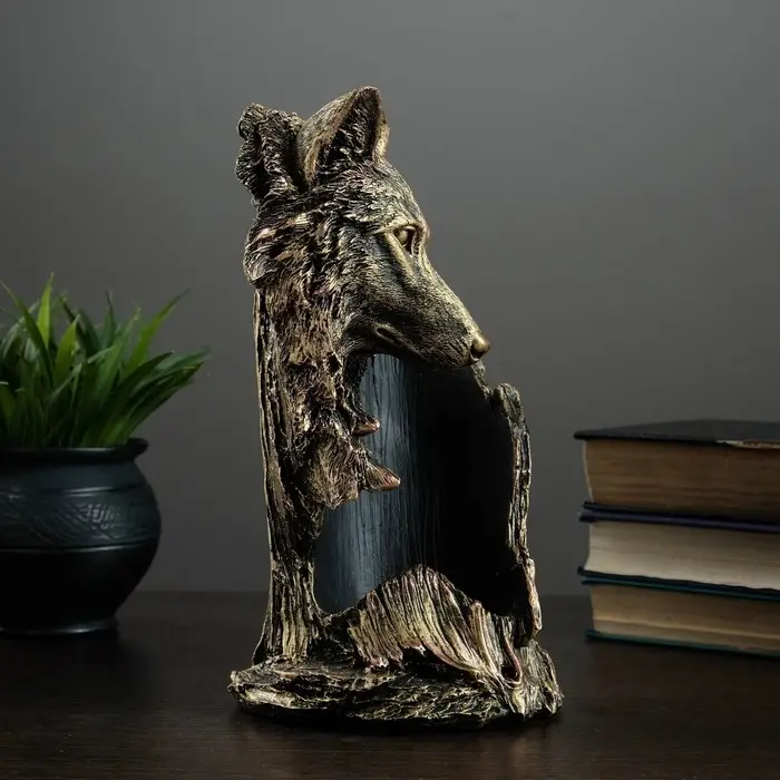 Подставка для бутылки &laquo;Волк&raquo;, под бронзу 14&times;16&times;25 см