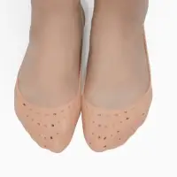 Носочки для педикюра, силиконовые, с перфорацией, 18&times;8 см, бежевые
