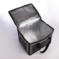 Термосумка на молнии &laquo;Стиль&raquo;, 14 л, 30&times;22&times;22 см, чёрная
