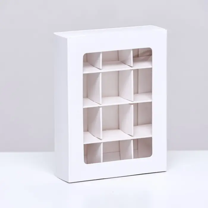Коробка для 12 конфет, 11.5&times;8.7&times;2.5 см, Тонкие разделители, белый