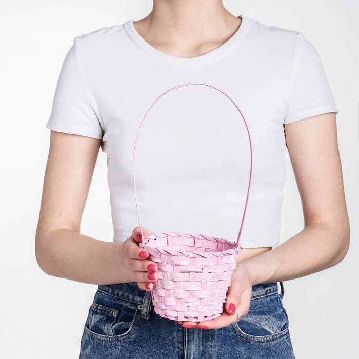 Корзина плетеная бамбук, D13xH9,5/28см, светло-розовая Корзина плетеная бамбук, D13xH9,5/28см, светло-розовая