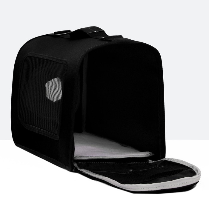 Сумка-переноска с окном для мордочки, 42 х 21 х 25 см, чёрная Сумка-переноска с окном для мордочки, 42 х 21 х 25 см, чёрная