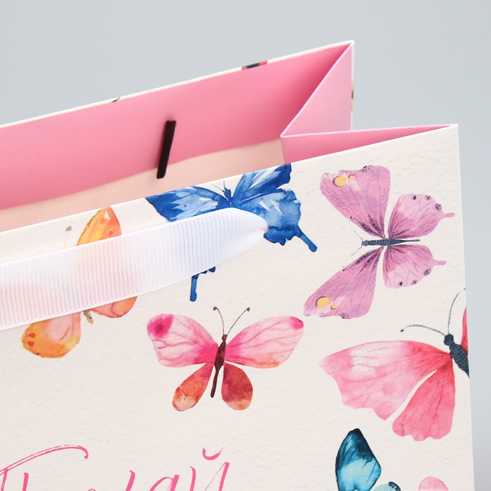 Пакет подарочный ламинированный горизонтальный, упаковка, «Порхай от счастья», MS 23 х 18 х 10 см Пакет подарочный ламинированный горизонтальный, упаковка, «Порхай от счастья», MS 23 х 18 х 10 см