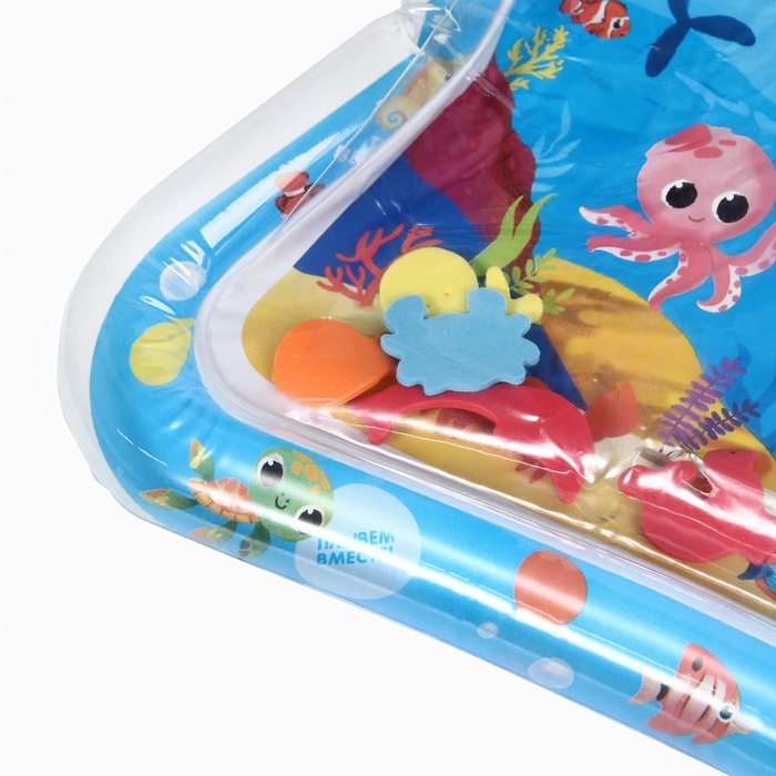 Акваковрик надувной развивающий водный  «Морские жители», 65x50 см + игрушка В ПОДАРОК Акваковрик надувной развивающий водный  «Морские жители», 65x50 см + игрушка В ПОДАРОК