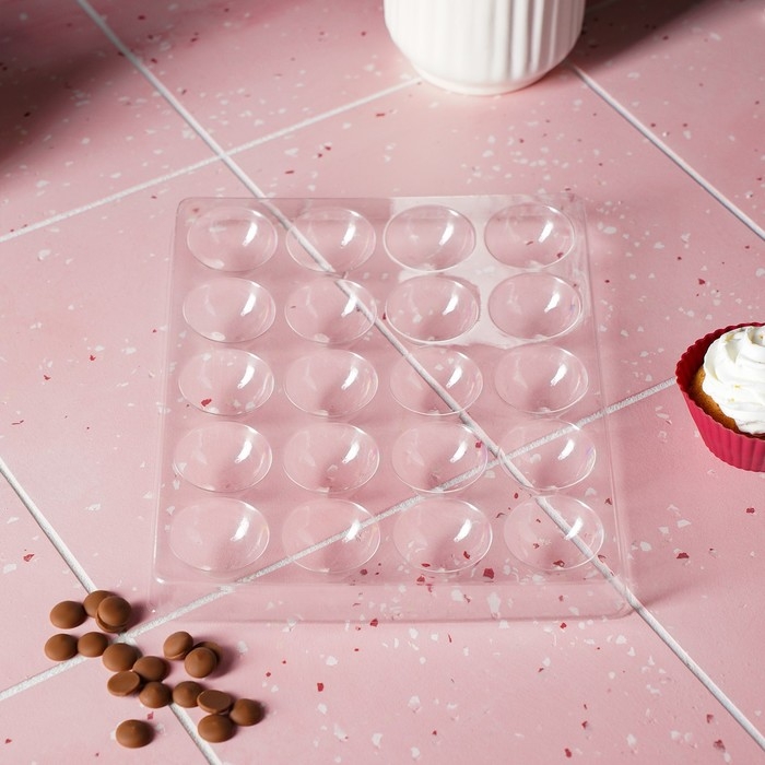 Форма для шоколада и конфет «Полусфера», 23,6×18,8 см, 20 ячеек 4×4×1,8 см, цвет прозрачный Форма для шоколада и конфет «Полусфера», 23,6×18,8 см, 20 ячеек 4×4×1,8 см, цвет прозрачный