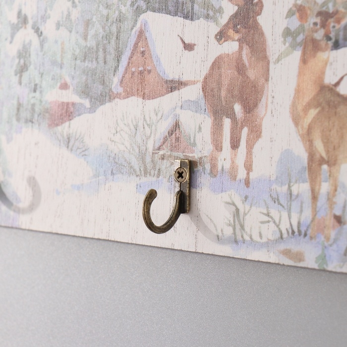 Крючки декоративные дерево Крючки декоративные дерево "Олени у заснеженного домика" 23х15 см