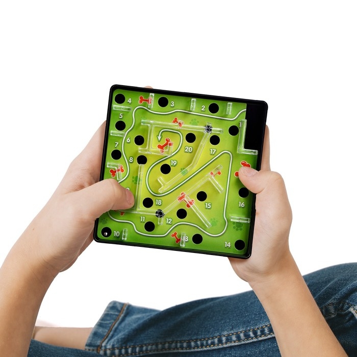 Настольная игра «Весёлый лабиринт» Настольная игра «Весёлый лабиринт»